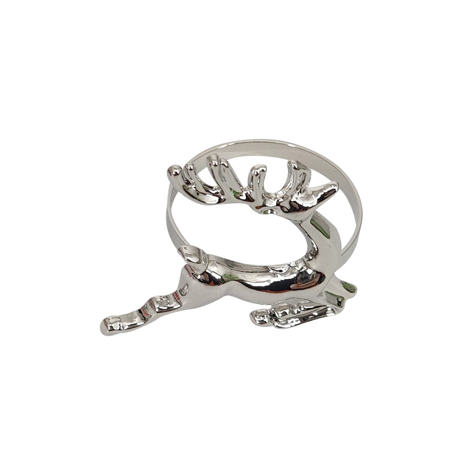 Serviettring med reinsdyrmotiv i stål fra CHRISTIANIA 1739, del av Julekolleksjon, blank sølvfinish.