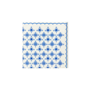 Porsgrund Porselænsfabrik Stråmønster Stråblomst servietter med blått og hvitt blomsterdekor, størrelse 33x33cm, perfekt for borddekkingen.