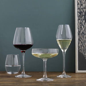 Hadeland Glassverk Odyssé Champagne Glass 32cl 6pk: Sett med 6 eleganete champagneglass, perfekte for toast og feiringer.