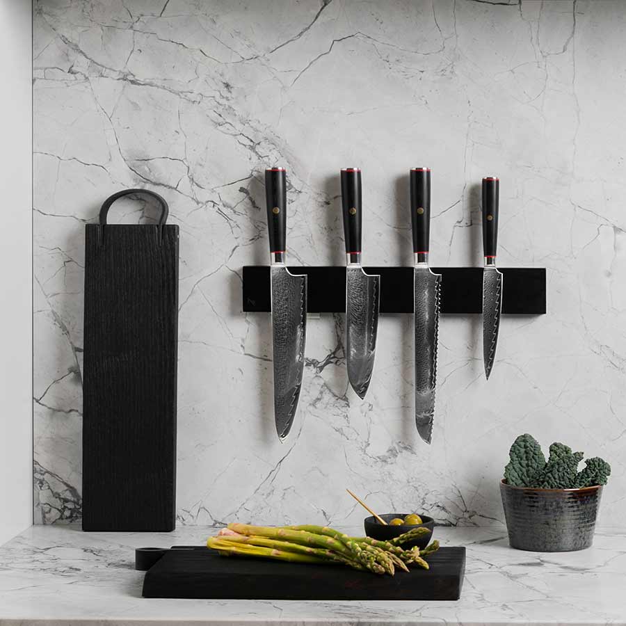 Fusion Magnetlist 30 x 6cm Sort