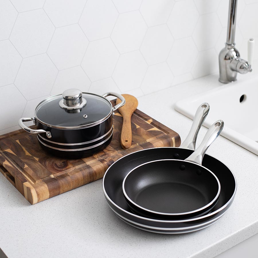 Gryter & Panner opptil 50%