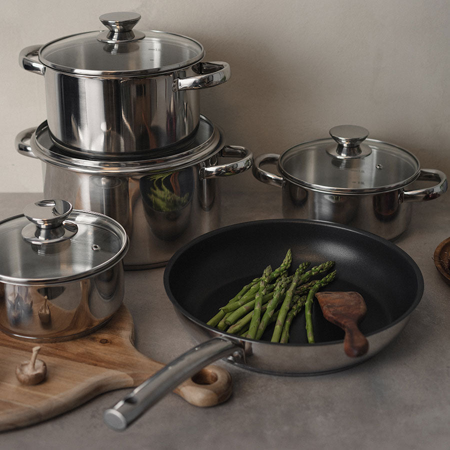 Essentials opptil 60%