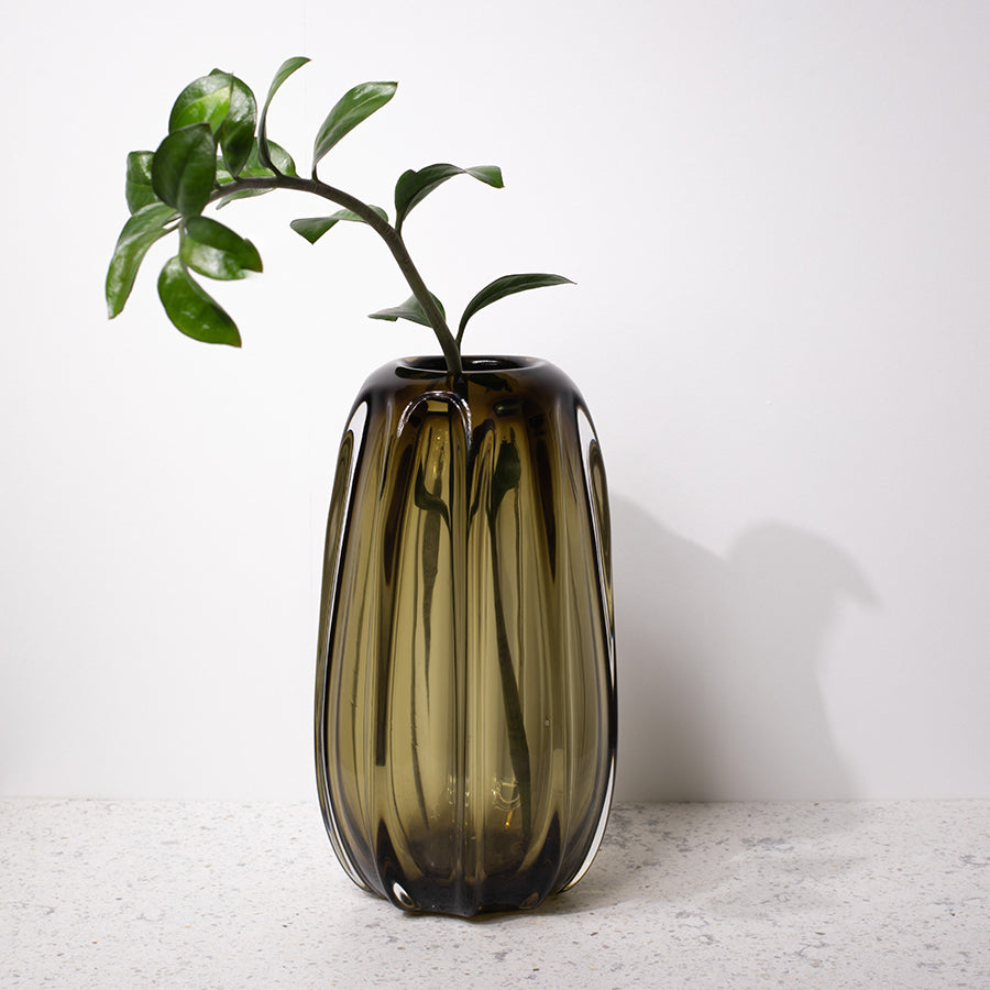Dynamic Vase Oliven 29cm