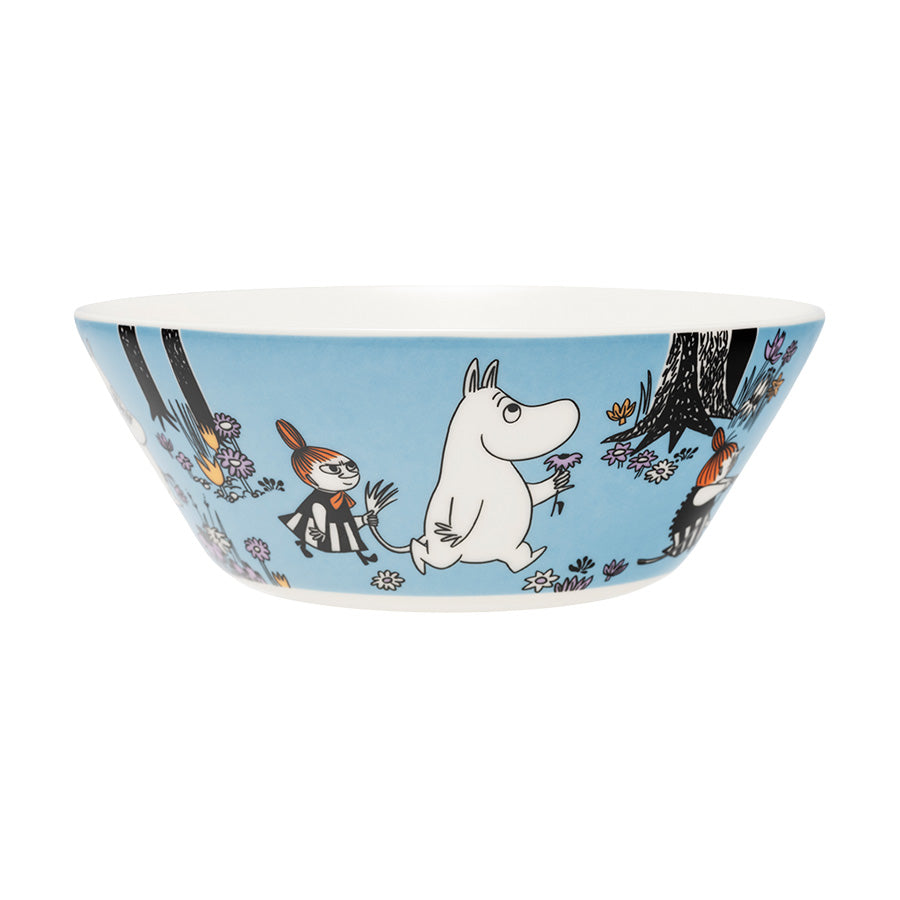 Mummi bolle med «Venner for alltid» motiv i 15 cm størrelse, ideell for frokost, suppe og dessert. Fargerik bolle med koselige karakterer.