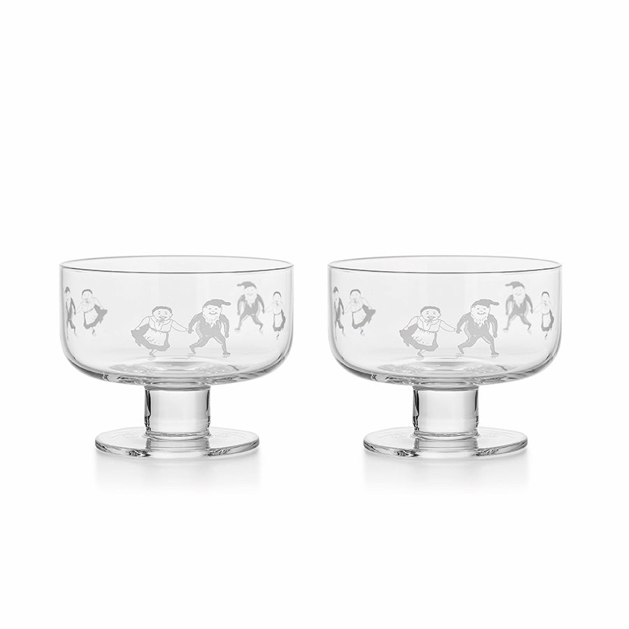 Porsgrunn Porselænsfabrik Nisseservise Skål med sandblåst nissedekor, 2-pakning glasskåler perfekt for dessert og snacks, mål 10x10x8 cm.
