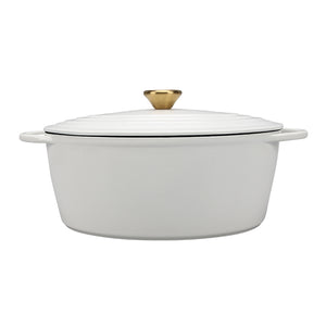 Christiania 1739 Støpejernsgryte Oval 5L Hvit sett fra siden med gylden knott - klassisk og tidløst kjøkkenutstyr.