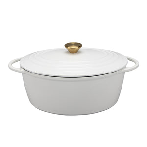 Christiania 1739 Støpejernsgryte Oval 5L Hvit med gylden knott - elegant design og funksjonalitet, perfekt for ovnsretter.