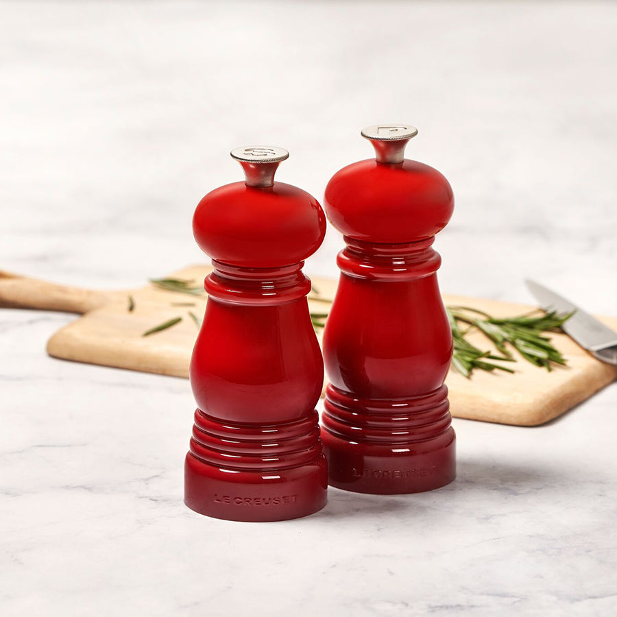 Le Creuset Salt og Pepperkvern Sett Cerise 12,5cm