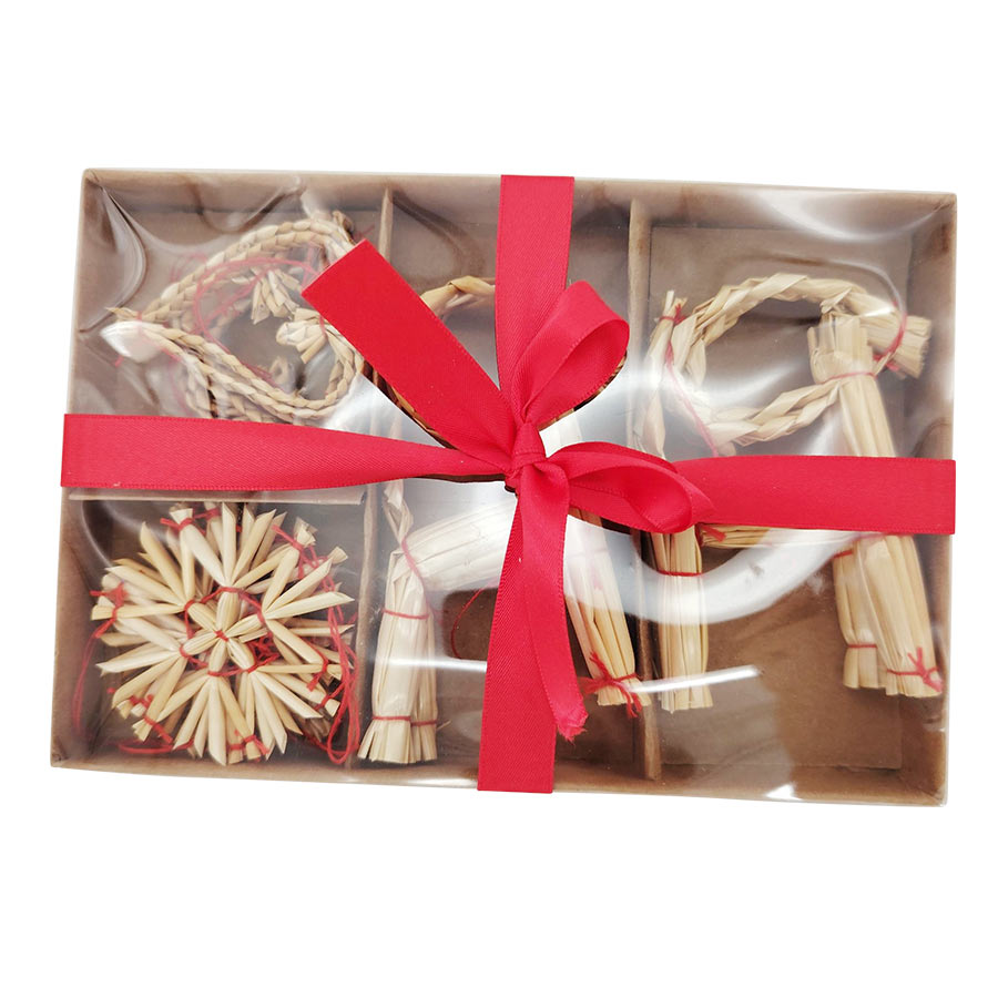 Gaveeske med Christiania 1739 Julekolleksjon Hengepynt Julebukk, Hjerte & Stjerne 10pk, pakket med rød sløyfe.