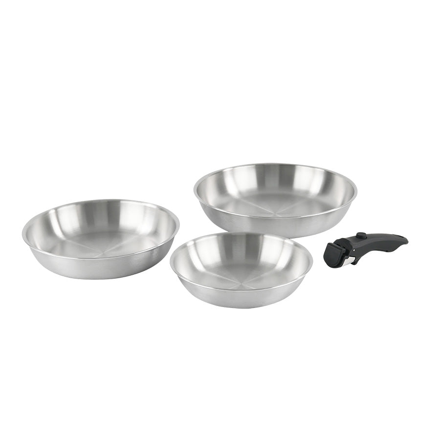 Christiania Glasmagasin stekepanne-sett i rustfritt stål med tre panner i størrelsene 20, 24 og 28 cm og avtagbart håndtak