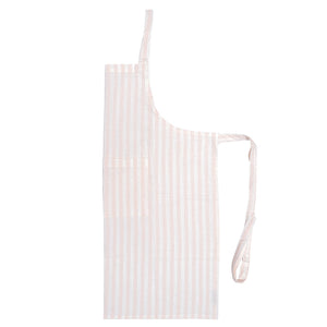 Christiania Glasmagasin Forkle 75x85cm Striper Lys Rosa/Hvit, et 100% bomullskjøkkenforkle med delikate striper, perfekt for matlaging.