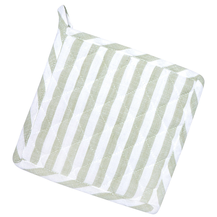 Christiania Glasmagasin Gryteklut 20x20cm Striper Lys Grønn/Hvit - en myk, quiltet kjøkkenklut i lys grønn og hvit stripete design, ideell for håndtering av varme gryter.