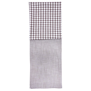 Christiania Glasmagasin kjøkkenhåndkle 2pk beige, 50x70cm, med et klassisk rutemønster, perfekt for matlaging og oppvask. Kjøkkenhåndkle med myk bomullskvalitet, som kombinerer funksjonalitet med tidløs design.