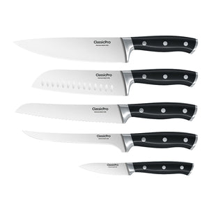 ClassicPro knivsett med fem stilige kniver i stål med ergonomiske svarte håndtak, perfekt for kjøkkenet.