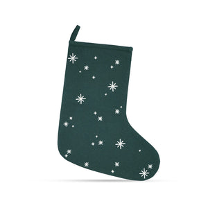 Grønn Juna Christmas Fable julestrømpe på 45 cm med broderte hvite julestjerner
