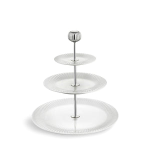 Kähler Hammershøi etasjefat 28 cm i hvit, elegant tre-nivåer serveringsfat for kaker, frukt og delikatesser. Perfekt til festlig servering.