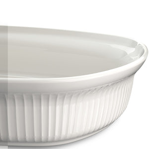 Kähler Hammershøi ovnsfast fat 39x29,5cm hvit, detaljert bilde av ovnsform med glanset overflate og klassiske riller, perfekt til både hverdagsmåltider og festmiddager.