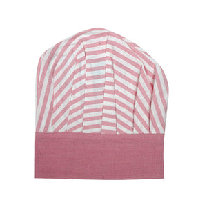 Rosa kokkehatt med hvite striper, perfekt å kombinere med forkle for den unge kokken.