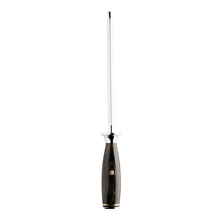 Nordic Blades 20 cm skjerpestål med mørkt trehåndtak og gylne detaljer, perfekt for å vedlikeholde knivens egg.