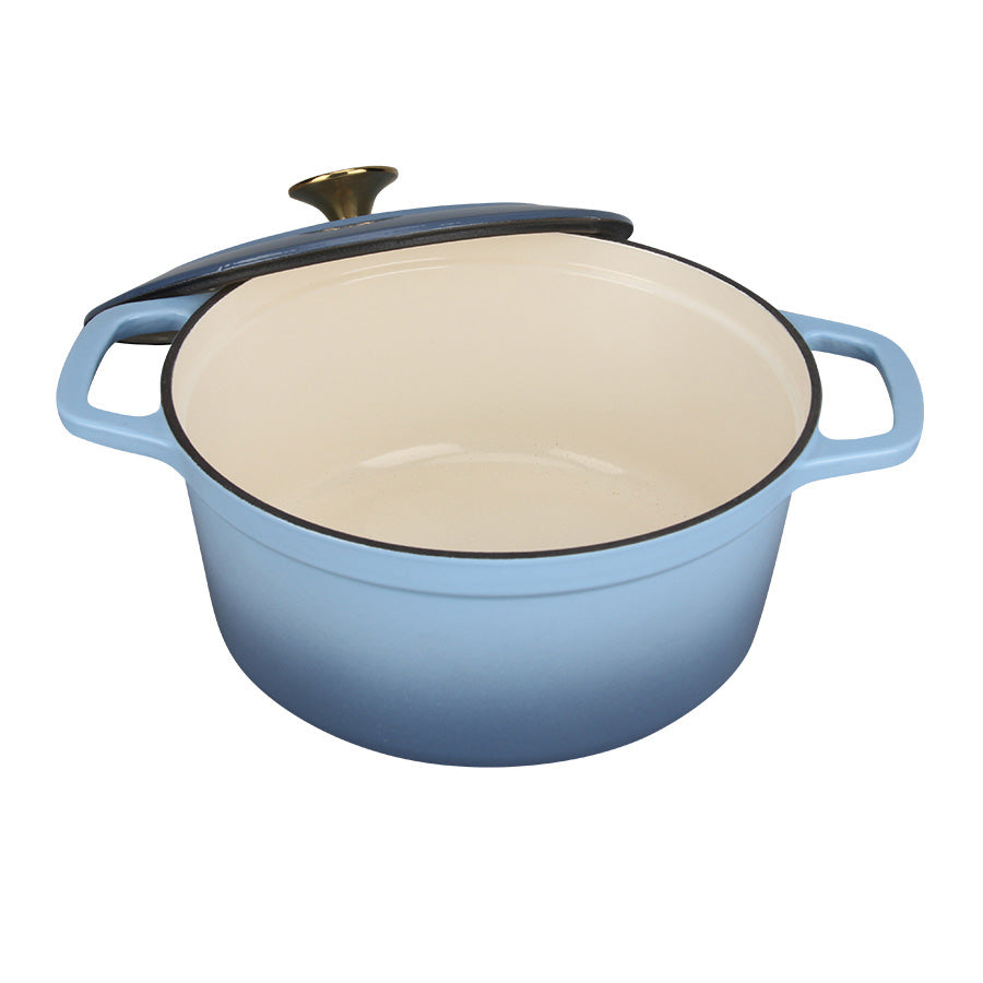 Innsiden av NOVA Dynamic Støpejernsgryte 4,3L 24cm Lyseblå, viser det romslige laget for tilberedning av retter.
