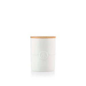 Porsgrund Porselænsfabrik Ildfast Beholder m/Trelokk 13cm Hvit - elegant oppbevaringsløsning i hvitt porselen med trelokk, perfekt for oppbevaring på kjøkkenet.