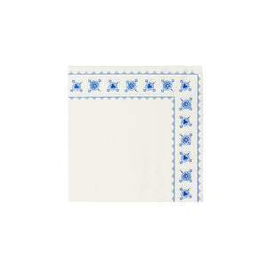 Elegant serviett fra Porsgrunds Porselænsfabrik med Stråmønster, størrelse 33x33 cm, designet i blått og hvitt.