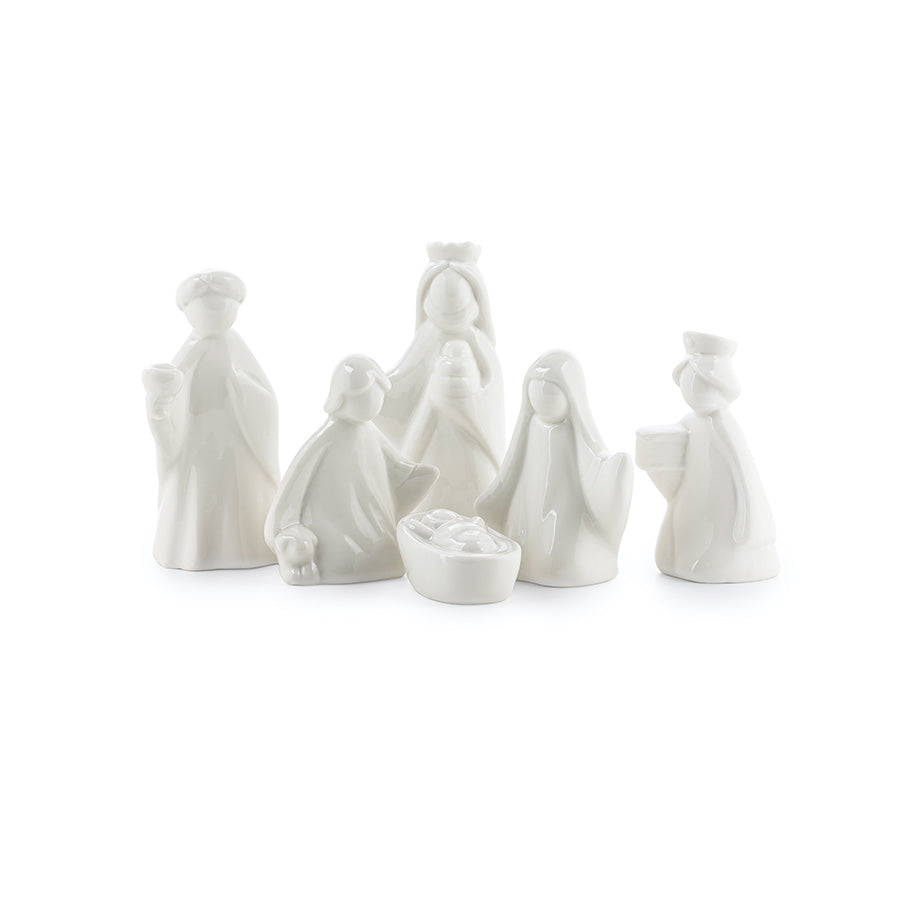 Porsgrunds Porselænsfabrik PP Jul Julekrybbe med seks figurer, laget av hvitt porselen, perfekt til juledekorasjonen.