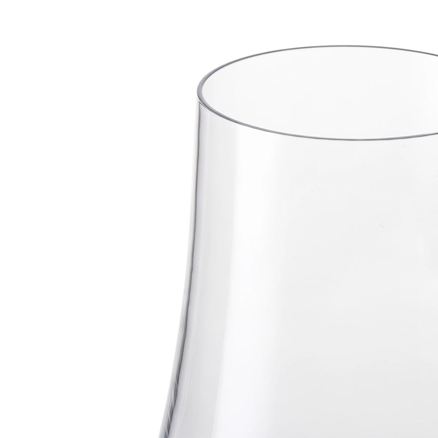 ROSENDAHL – Close-up av Rosendahl Grand Cru Soft Glass Brennevinsglass 2pk 24cl, tulipanformet brennevinsglass i klar, blyfritt glass – Grand Cru-uttrykk