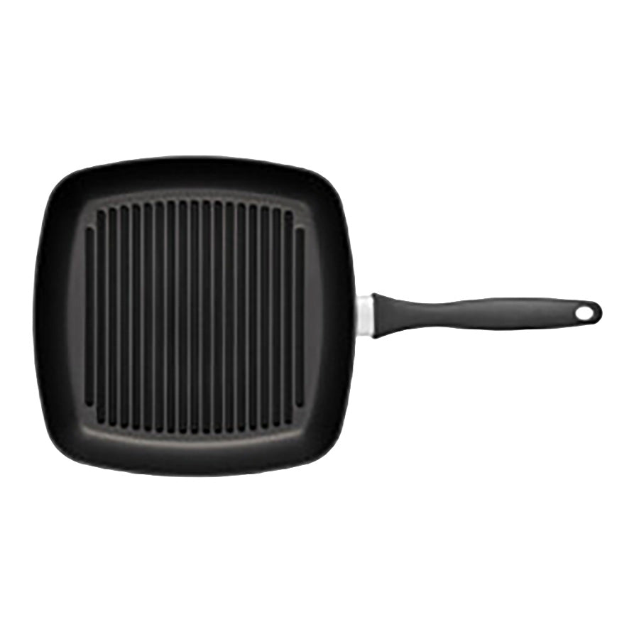 SCANPAN Sava grillpanne sett ovenfra med markerte grillriller og langt håndtak