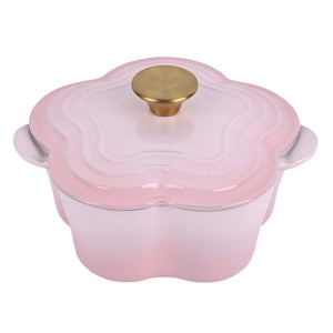 Seasons Støpejernsgryte Blomst 1,9L 30cm Rosa med elegang blomsterform og gullfarget knapp.