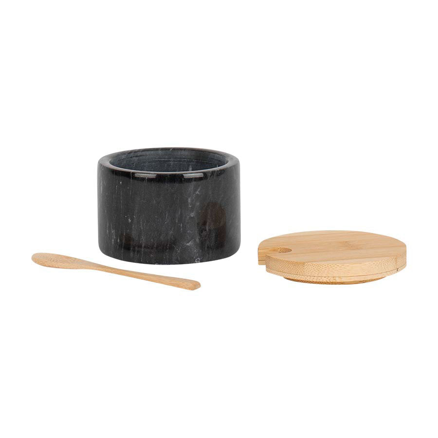 Grå marmor oppbevaringskrukke med skje og tre-lokk, vises i et minimalistisk kjøkkenmiljø.