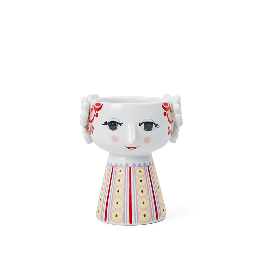 Bjørn Winblad Eva lysestake i lavendel med håndmalte detaljer. Designet inkluderer karakteristisk ansikt og geometriske mønstre.