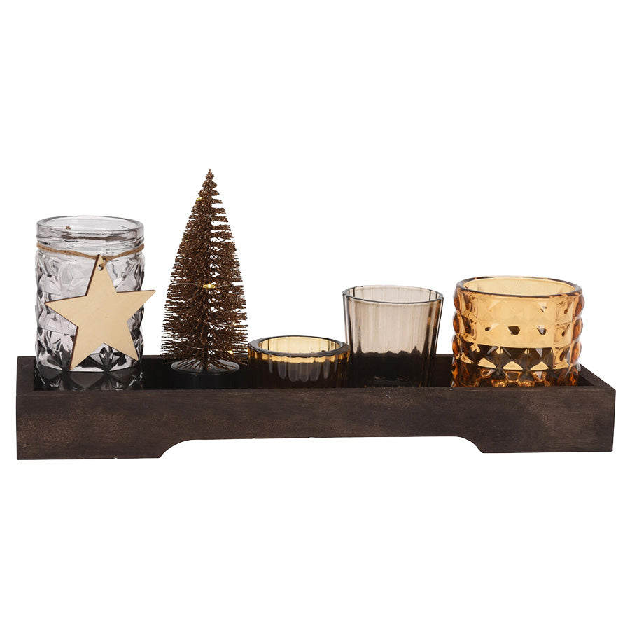 Børscompagniet lysfat med dekorativt juletre og fire glassholdere i ulike størrelser, perfekt som stemningsfull juledekorasjon