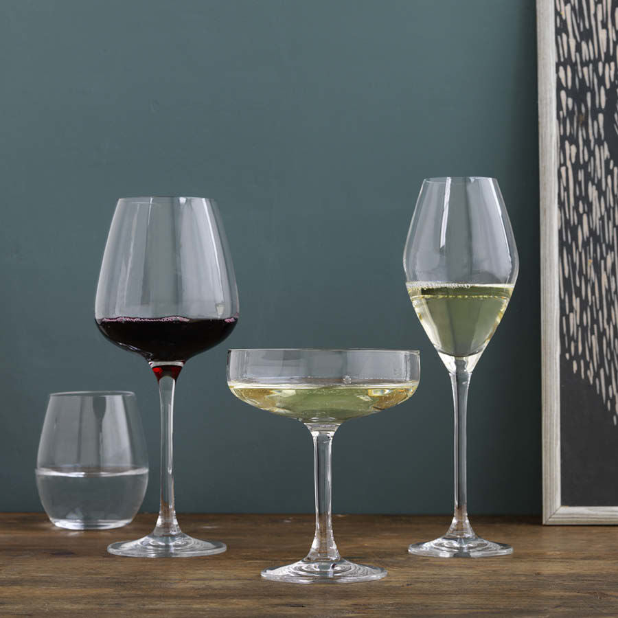 Hadeland Glassverk Odyssé Champagne Glass 32cl 6pk: Sett med 6 eleganete champagneglass, perfekte for toast og feiringer.