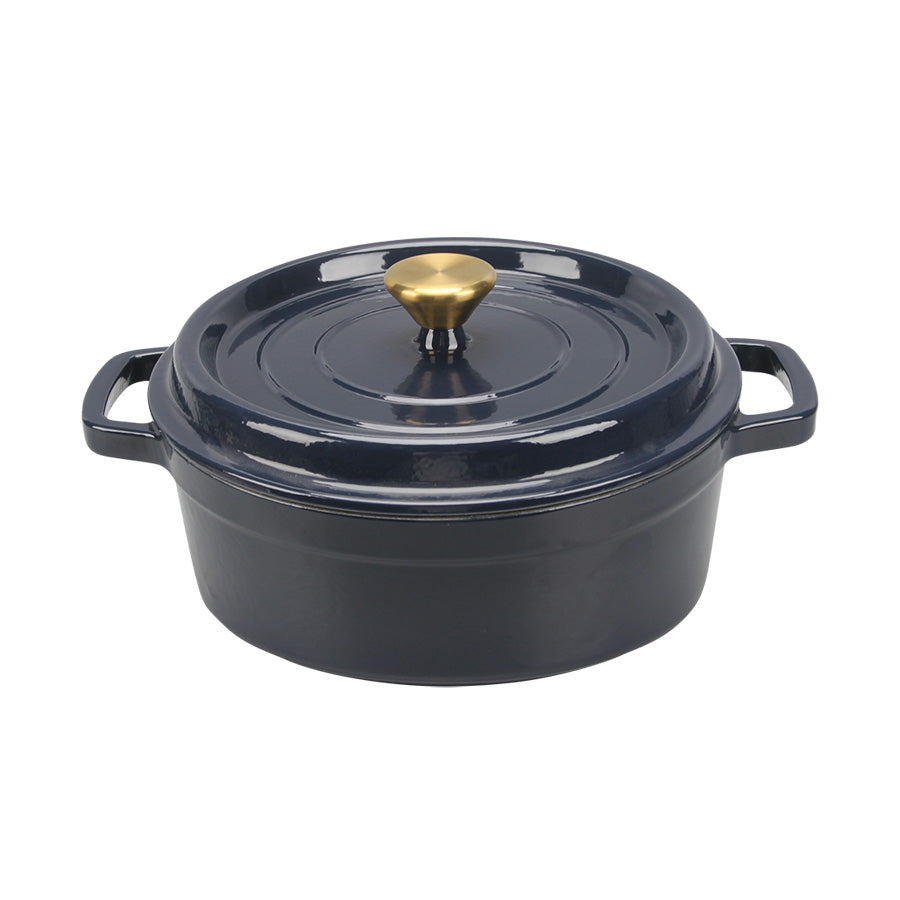 Støpejernsgryte i mørk blå emalje med lokk og messingknott, passer perfekt for gryteretter og baking.