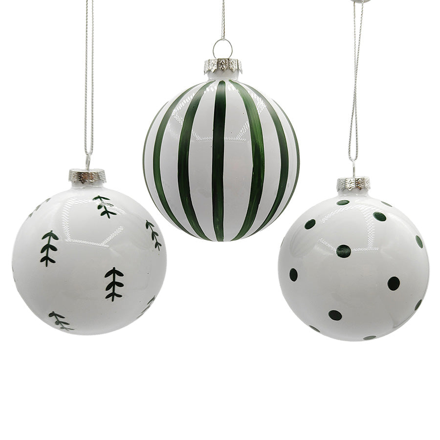 Christiania Glasmagasin Christmas Collection julekuler 6pk Grønn-Mix med grønne og hvite glasskuler i stripete, prikkete og juletremønster