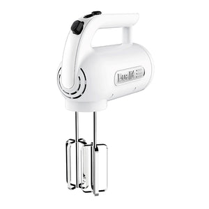 Dualit håndmikser i hvit farge med ergonomisk design, perfekt for enkel miksing av ingredienser på kjøkkenet.