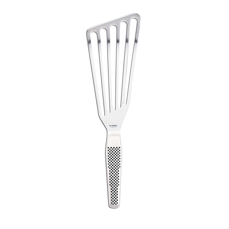 Global stekespade vinklet 27 cm i rustfritt stål, perfekt for enkelt å snu og løfte mat med presisjon.