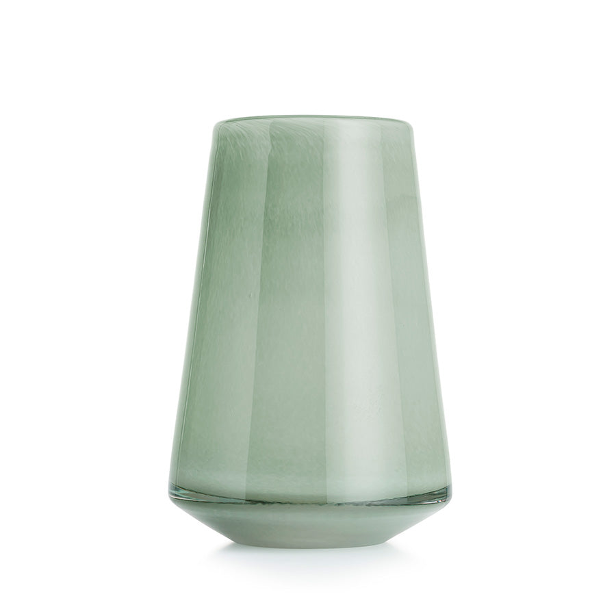 Grønn vase med en enkel, moderne design, 20 cm høyde, perfekt for blomsterdekorasjon.