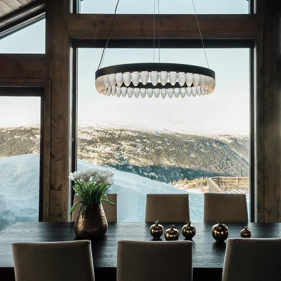 Hadeland Glassverk Krystallkongle Rund Taklampe 44 Kongler 80 cm