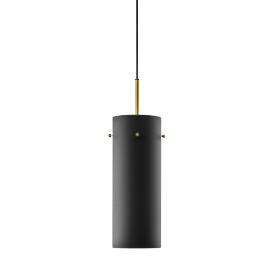 Loke pendellampe fra Hadeland Glassverk i sort matt finish, med sylindrisk glasskuppel og elegant design, hengende fra en tynn ledning.
