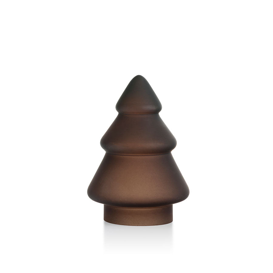 Hadeland Glassverk Gran Juletre Frostet Glass Kakao. Enkelt juletre i frostet kakao-farget glass, perfekt som dekorasjon i juletemaer.