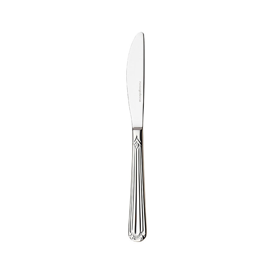 Hardanger Bestikk Renessanse spisekniv i 18/10 rustfritt stål, med klassisk Renessanse-design og utskjæringer som gir et tidløst uttrykk. Perfekt for både hverdagsbruk og festlige anledninger.
