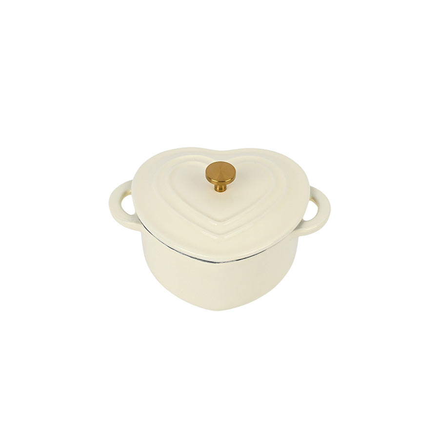 Seasons Love Collection Støpejernsform Hjerte Krem 10cm 0,3L på hvit bakgrunn, perfekt som en dekorativ serveringsgryte.