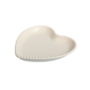 Seasons Love Collection Tallerken Hjerte Krem 20cm, detaljert bilde av den hjerteformede tallerkenen i kremfarge.
