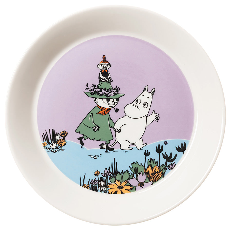 MOOMIN ARABIA Arabia Moomin Mummi Asjett 19cm Venner for alltid – Mummi -motiv med Mummitrollet og Snusmumrikken på tallerken