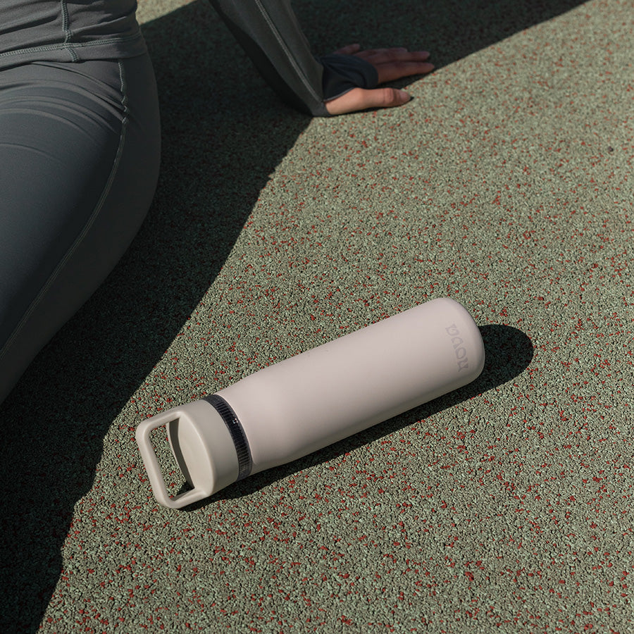 Nova Dynamic Drikkeflaske Rustrfritt Stål 710ml Beige