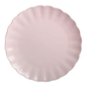 Oversikt over Nova Lilly tallerken i dus rosa fra oven, 26 cm diameter, designet for en feminin og sofistikert borddekking.