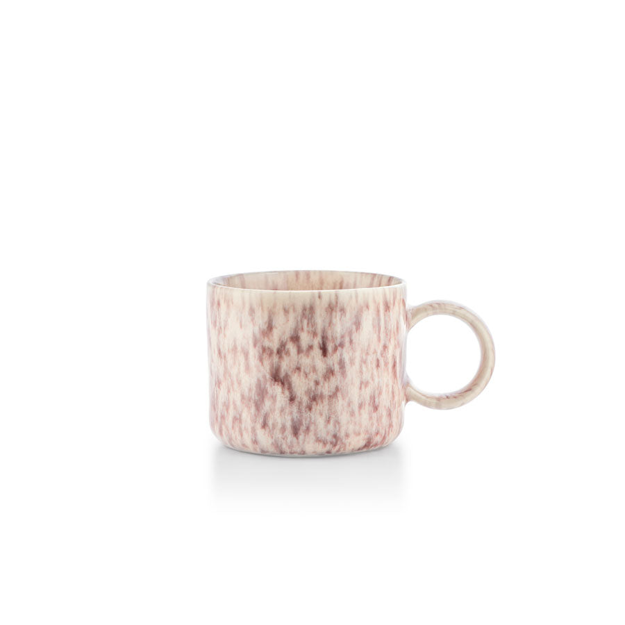 Porsgrunds Porselænsfabrik Natur Krus 28cl Lyng, et romslig og organisk designet krus med unike nyanser i rosa og burgunder.