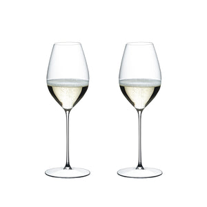 Riedel Superleggero champagneglass - elegant design med tynn krystall, perfekt for servering av champagne og musserende viner. Settet inneholder to glass.